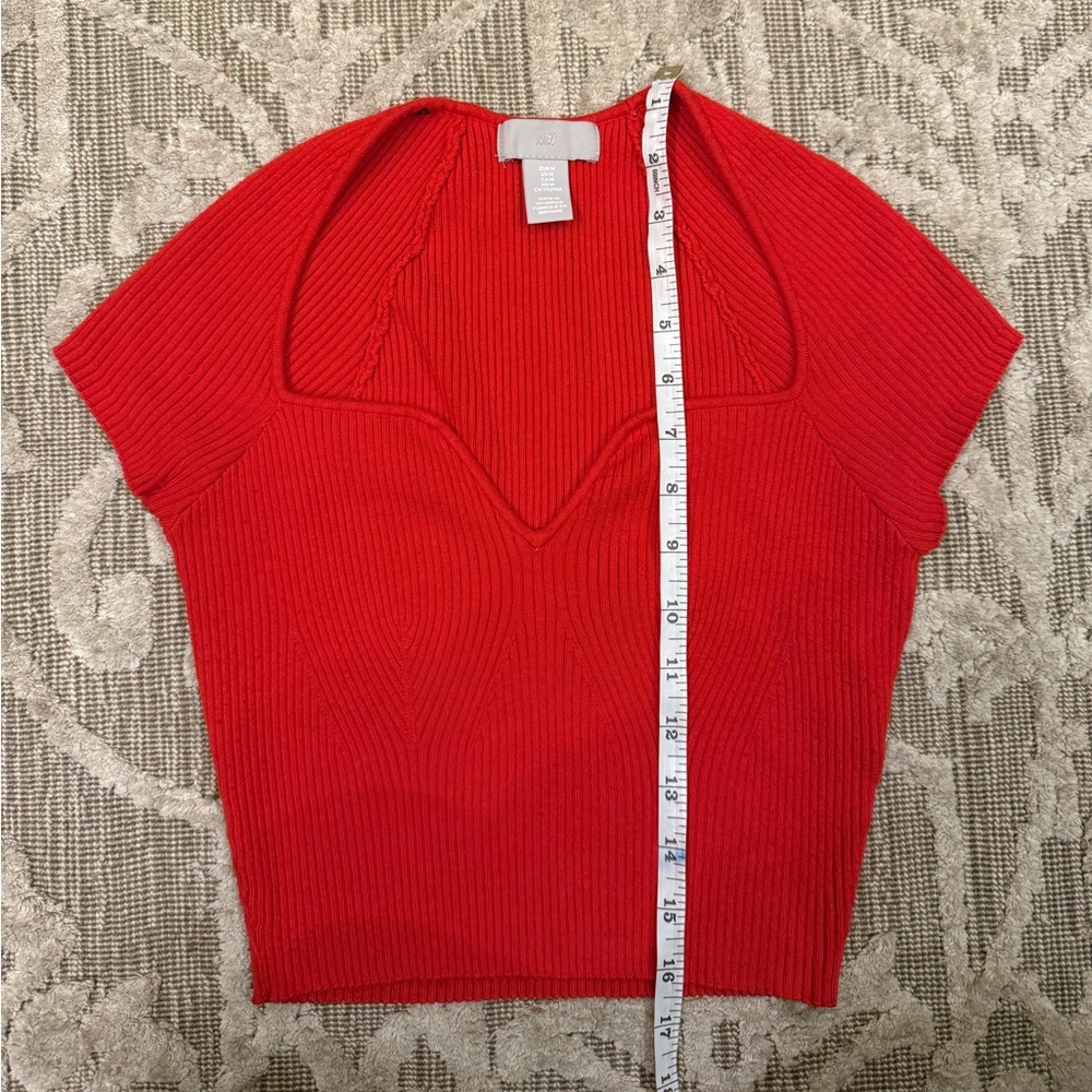 H&M Red Ribbed Notch-Neck Crop Top M - Picture 7 of 7